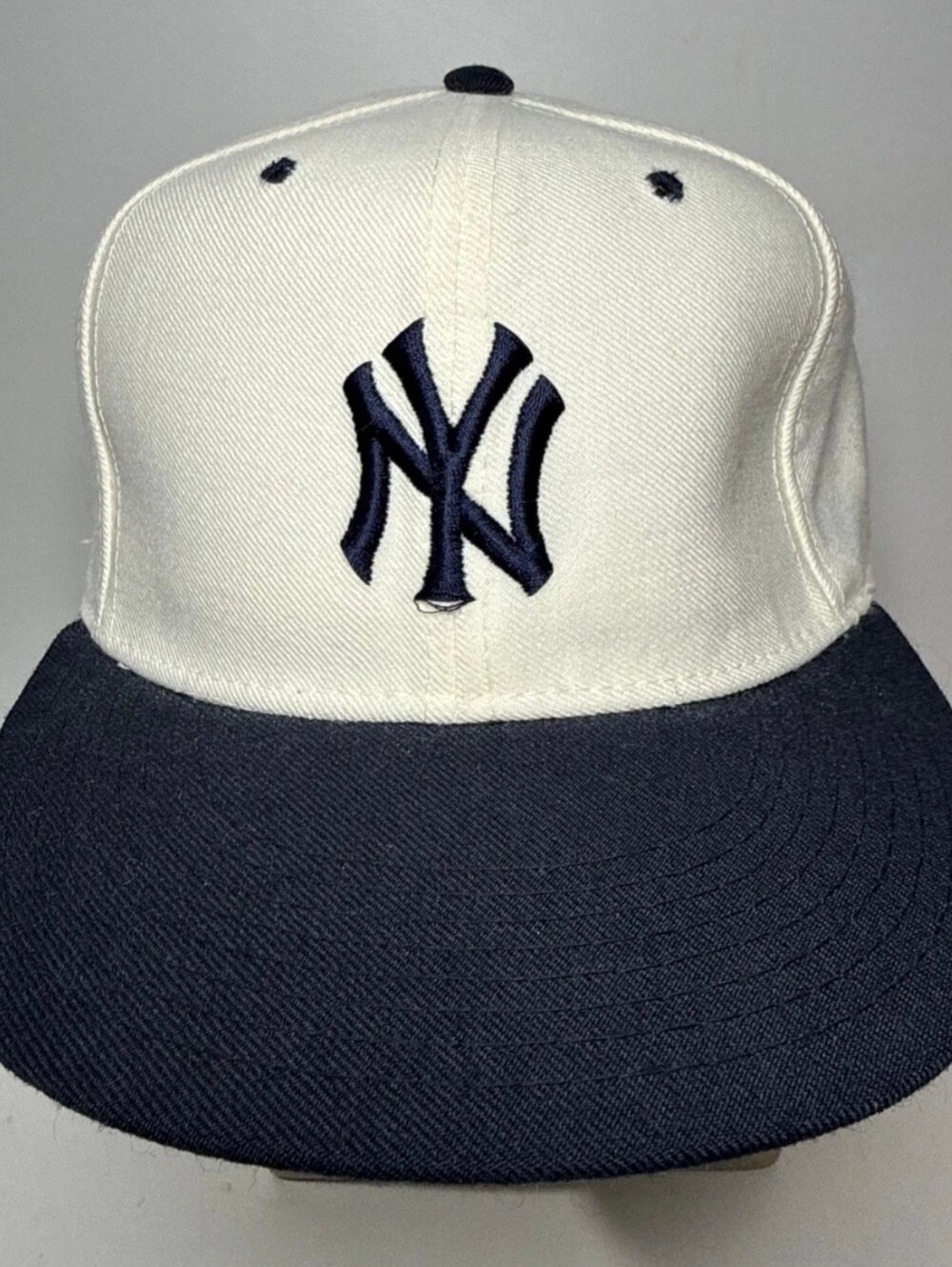 Vintage New Era NY Yankees MLB Fitted Hat 7 5/8 100% Wool USA Pro Model Cap NWOT